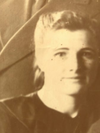 Лариса Кисель. 1950 год.