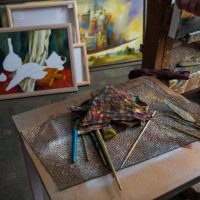 В мастерской художника, Бобруйск, 3 декабря 2022 года. Фото: Татьяна Удодова Анатолий Концуб