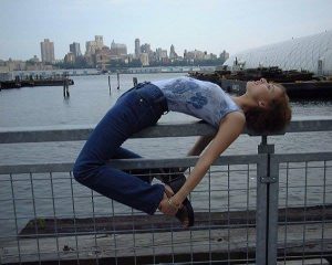 И жизнь хороша, и жить хорошо)