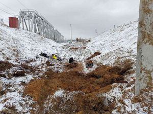 Место обнаружения останков в районе железнодорожного моста.