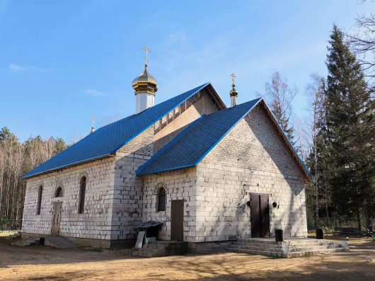 Март 2025 года Март 2025 года. Новое здание церкви в Проще.